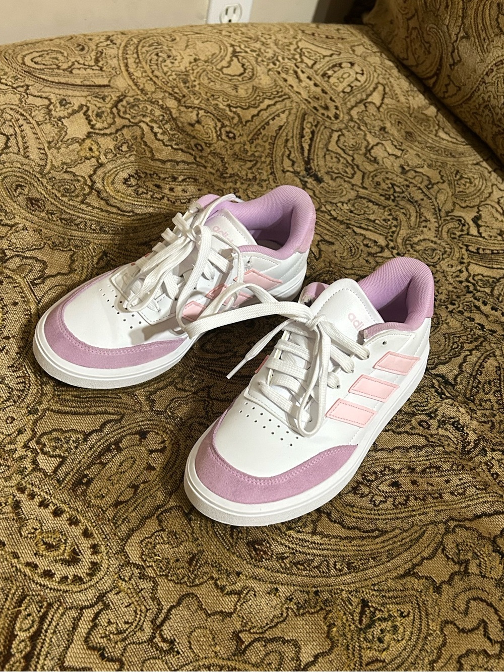 Adidas Courtblock Kids' White Sneakers with Light Pink and Lavender Accents